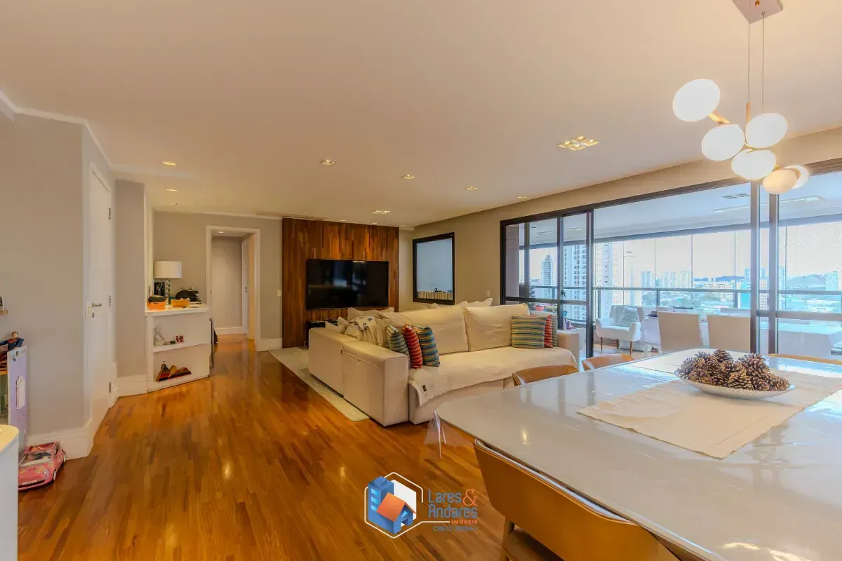 Foto do imóvel Apartamento para venda em Vila Cruzeiro com 3 quartos, sendo 3 suítes, 167m² em Rua Luís Correia de Melo