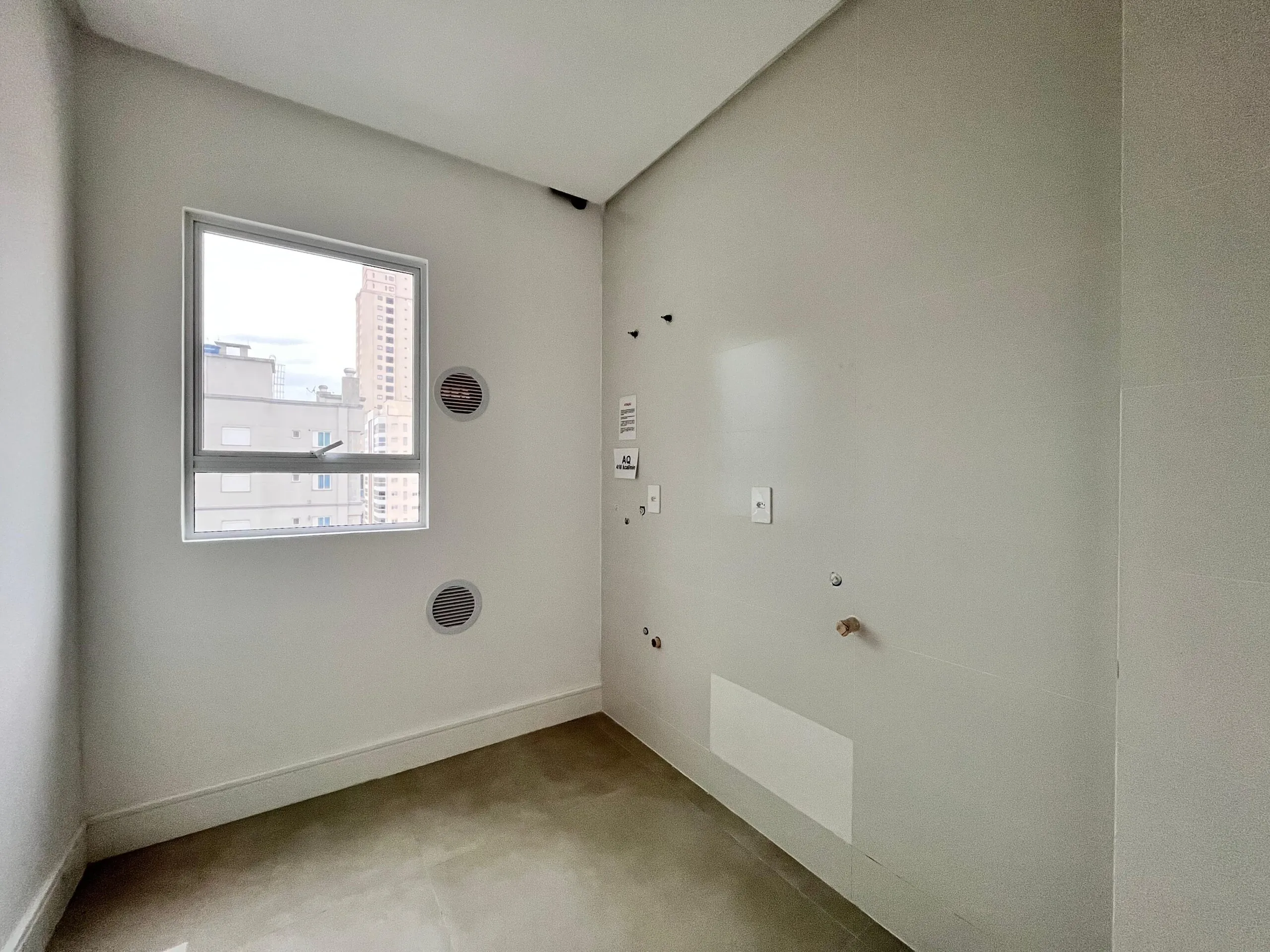 Imagem Apartamento à venda com 147m2 por R$ 1.900.000,00