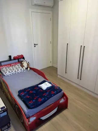 Imagem Apartamento mobiliado com 3 suítes e 1 vaga de garagem na Meia Praia em Itapema