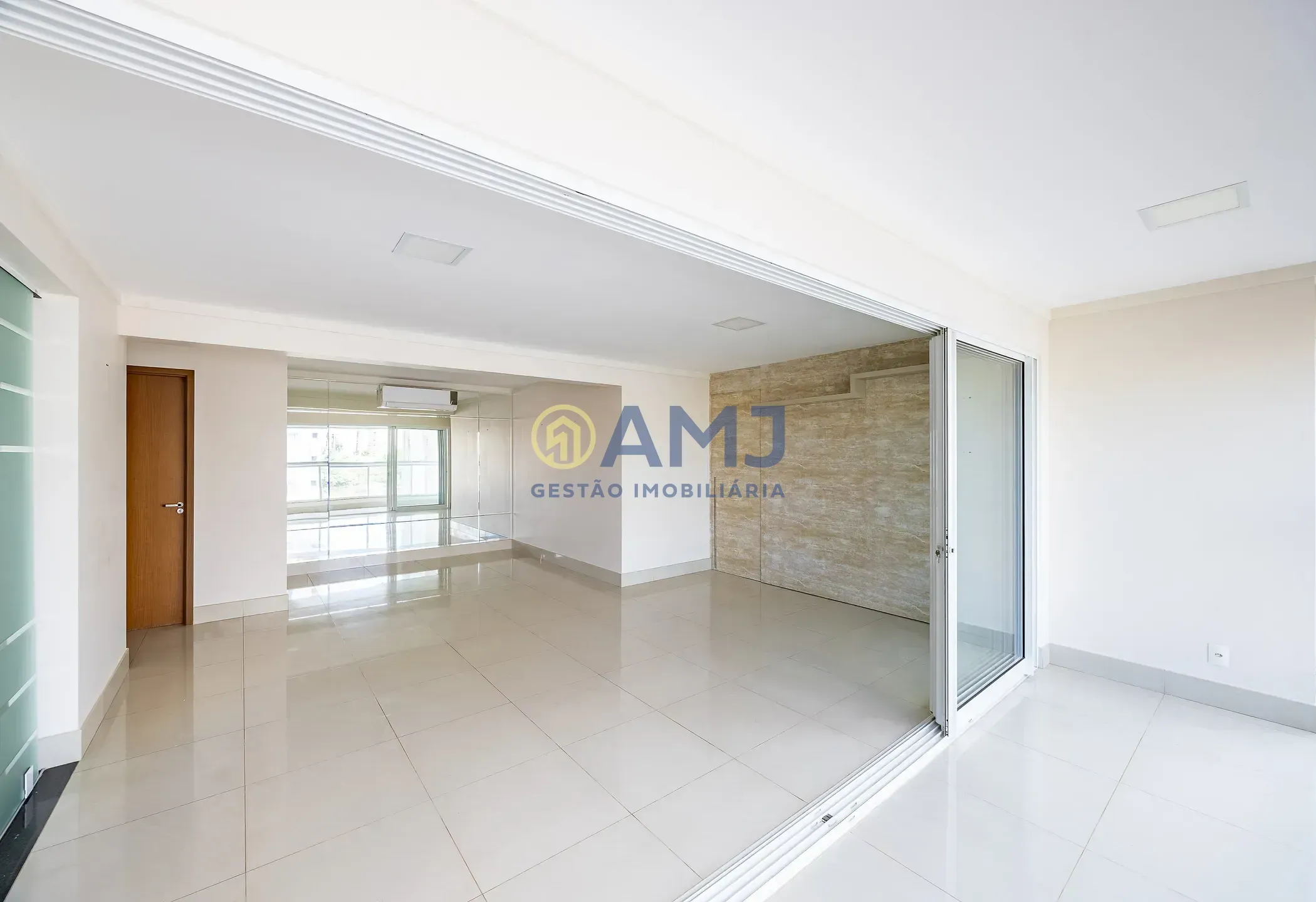 Imagem Apartamento à venda 3 Suítes - Palco Vaca Brava