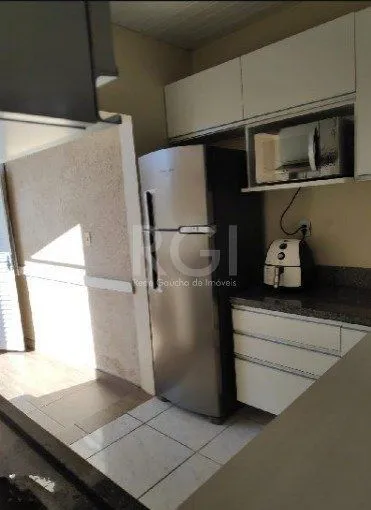 Imagem Casa Condominio para Venda - 90m², 2 dormitórios, 2 vagas - Olaria