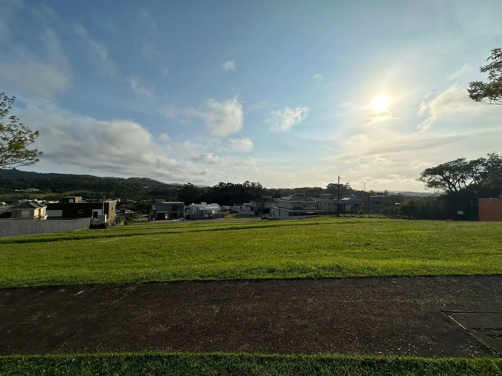Imagem Lote Alphaville Porto Alegre com 887m²