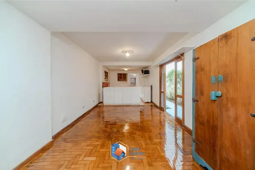 Imagem Casa para venda em Vila Pompéia com 4 quartos, sendo 4 suítes, 231m²