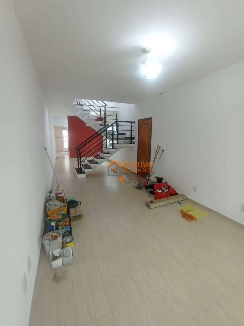 Imagem Sobrado com 3 dormitórios à venda, 150 m² por R$ 750.000,00 - Jardim Adriana - Guarulhos/SP