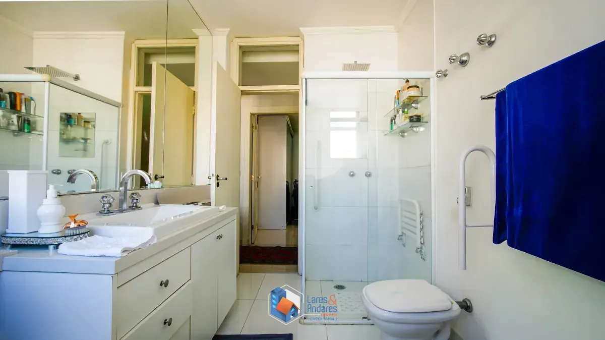 Imagem Apartamento para venda em Santa Cecília com 3 quartos, sendo 2 suítes, 190m²