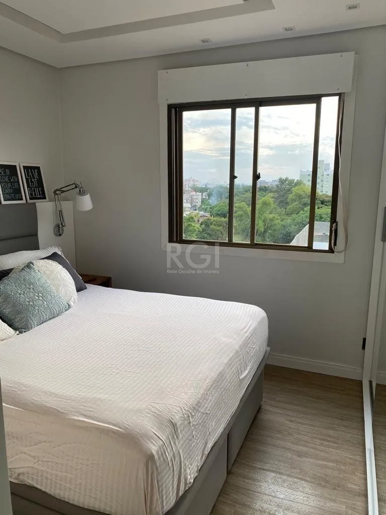 Imagem Excelente apartamento mobiliado de 2 dormitórios e 1 vaga de garagem