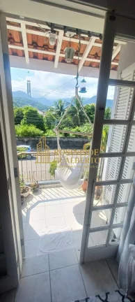 Imagem Oportunidade na Praia Martim de Sá – Sobrado com 2 Suítes.