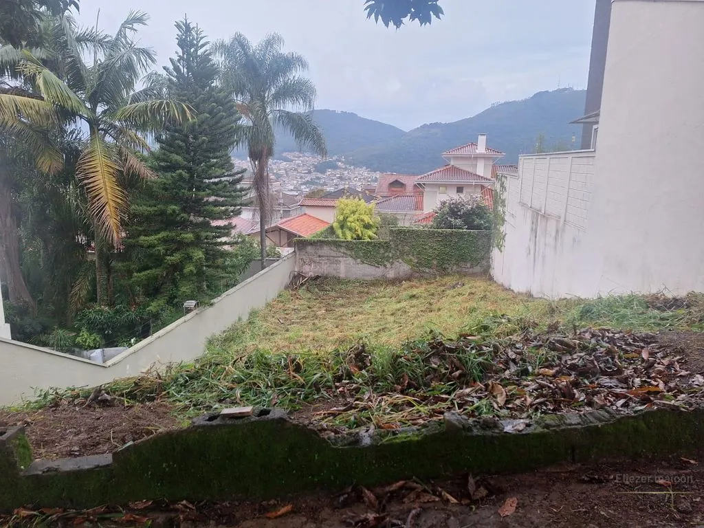 Imagem Terreno à Venda no bairro Jardim Novo Mundo, em Poços de Caldas - MG