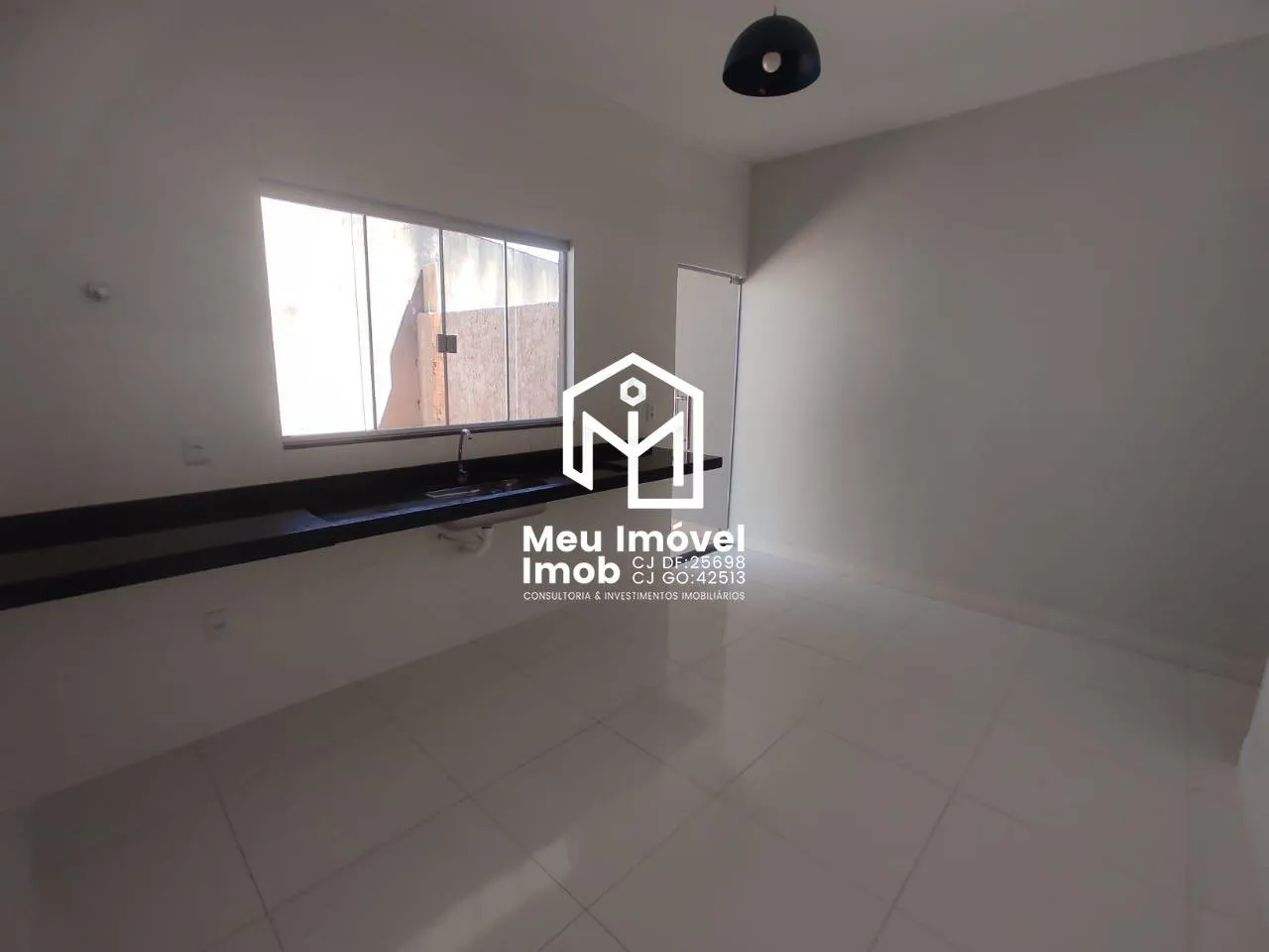 Imagem Casa 2 Quartos 1 Suíte 1 Vaga 72 m² em Luziânia