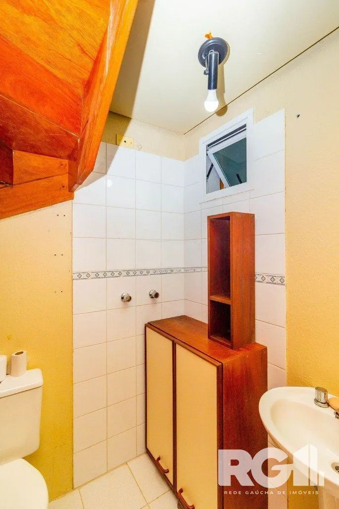 Imagem Casa em condomínio com 3 dormitórios, suíte, espaço gourmet.