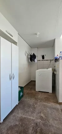 Imagem Casa à Venda, 310 m2, 3 Dormitórios (Suíte), 4 Vagas - Pedra Branca - Palhoça/SC