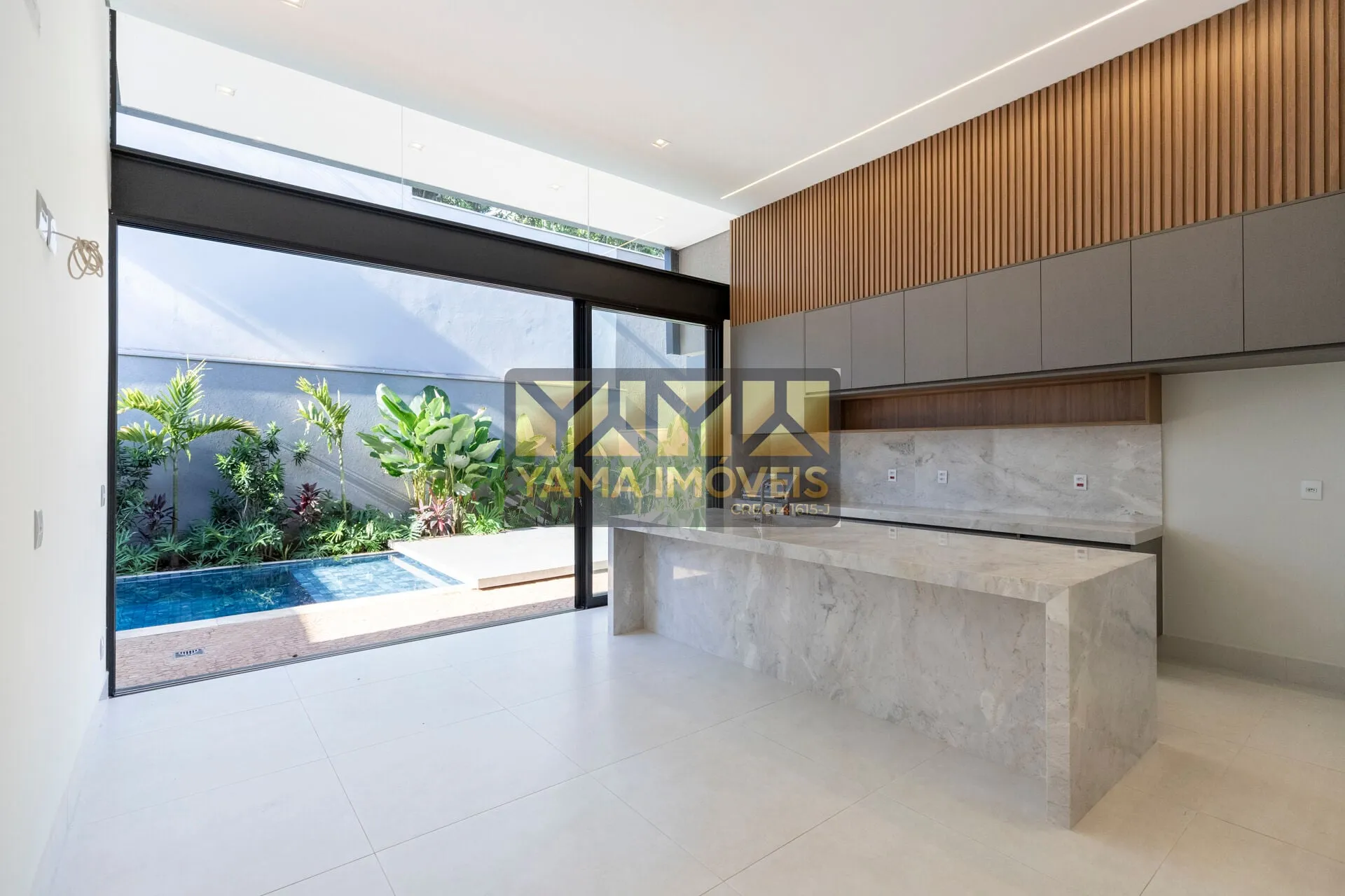Imagem Casa Alto Padrão em Residencial e Empresarial Alphaville, Ribeirão Preto/SP
