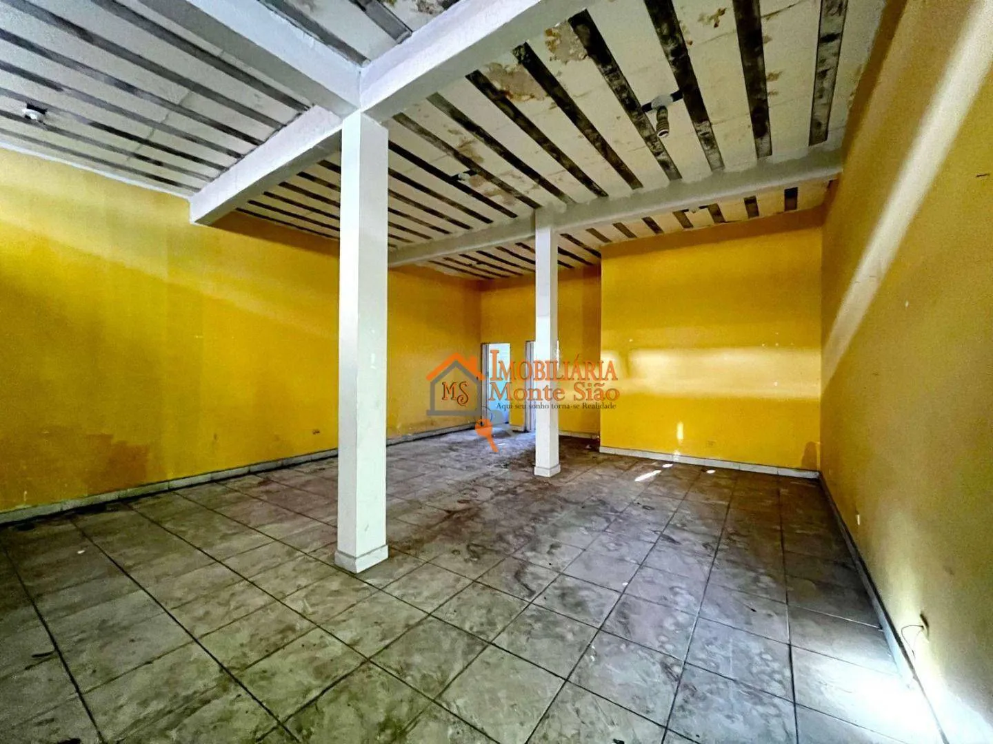 Foto do imóvel Sobrado com 4 dormitórios à venda, 250 m² por R$ 540.000,00 - Parque Santos Dumont - Guarulhos/SP