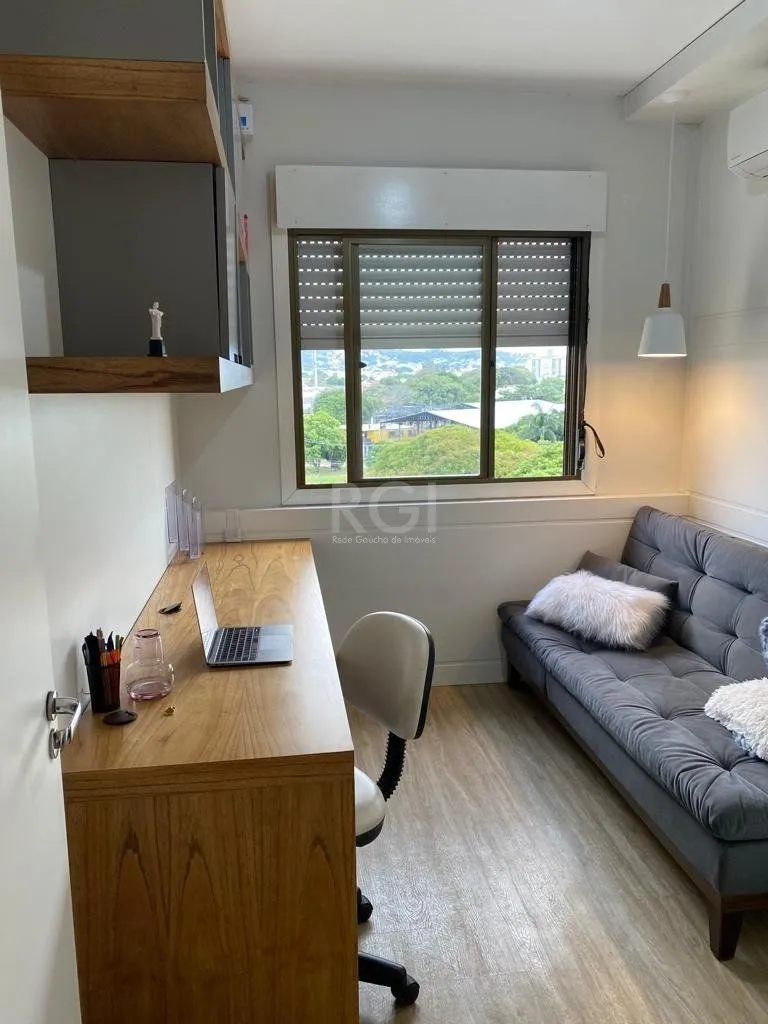 Imagem Excelente apartamento mobiliado de 2 dormitórios e 1 vaga de garagem