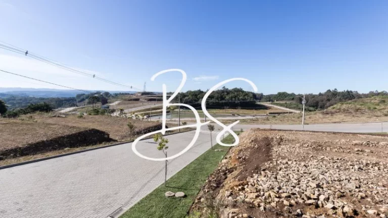 Imagem TERRENO RESIDENCIAL em FLORES DA CUNHA - RS, Avenida 25 de Julho
