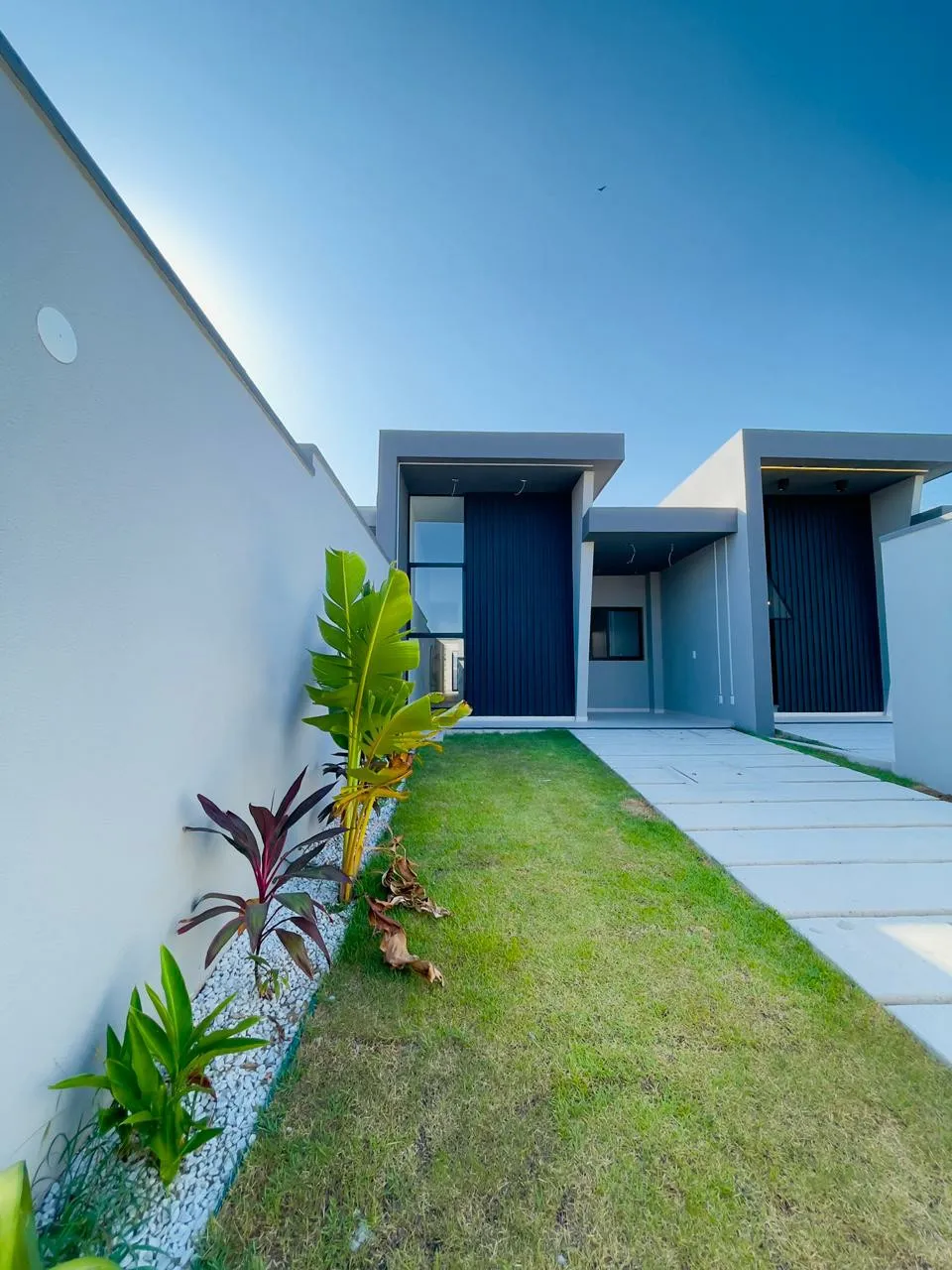 Imagem Casa 3 Quartos Com Controle de Acesso - Eusébio