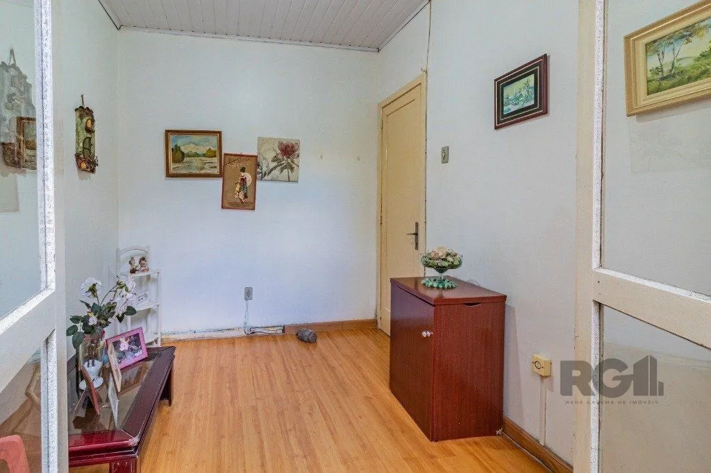 Imagem Casa de 3 dormitórios no bairro Santa Maria Goretti
