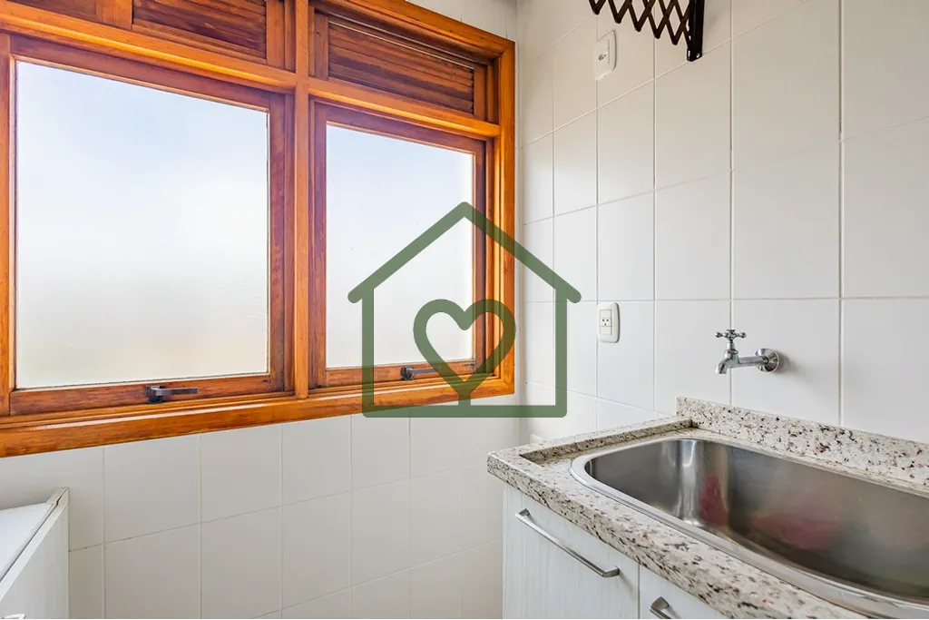 Imagem Apartamento no Condomínio Clube Vista Alegre no bairro Jardim Itu Sabará em Porto Alegre localizad...
