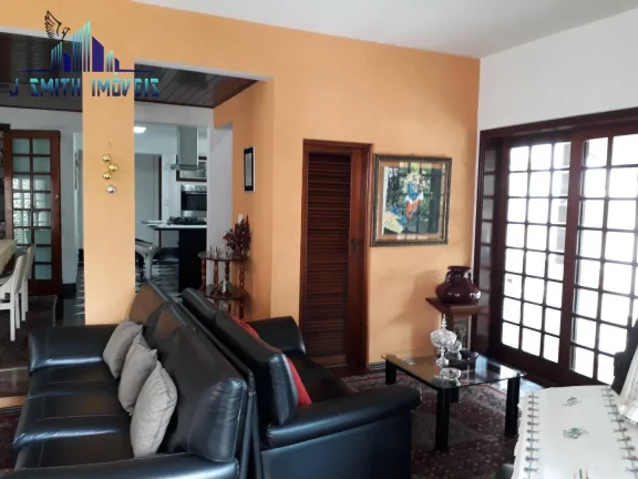 Imagem CASA NOBRE, 191m², ÓTIMOS ACABAMENTOS, EM CONDOMÍNIO FECHADO, RODOANEL.