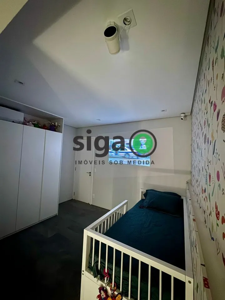 Imagem APARTAMENTO NO PANAMBY COM 3 SUÍTES Á VENDA, 3 VAGAS, QUADRA DE TENIS!!! REFORMADO!