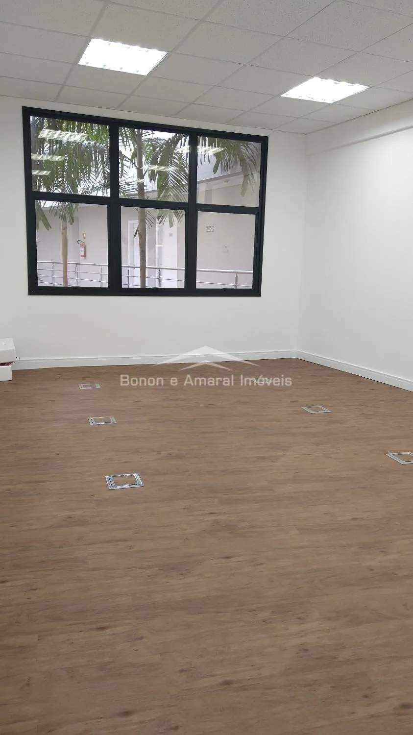 Imagem Sala no Le Premier, de 1 quarto à venda, Ville Sainte Hélène - Campinas/SP