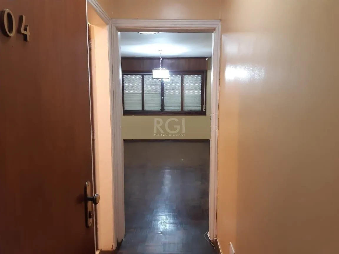 Imagem Apartamento para Venda - 115m², 3 dormitórios, sendo 1 suites, 1 vaga - Petrópolis