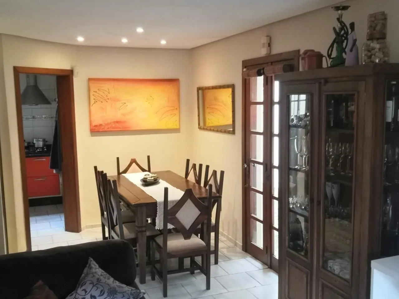Imagem Casa de Condomínio com 3 dormitórios e 2 vagas em Ipanema