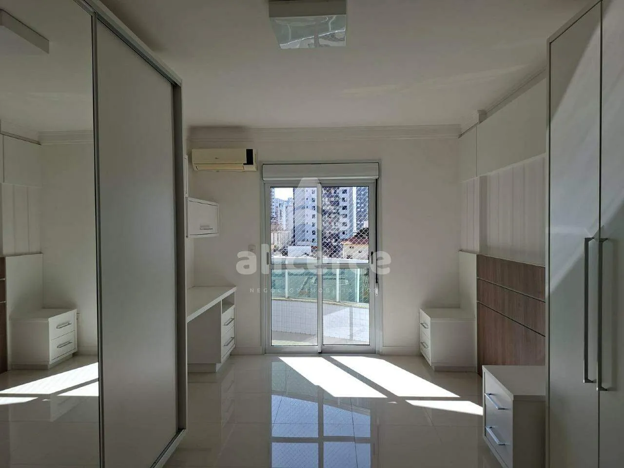 Imagem Apartamento à venda com 3 quartos 1 suíte, 120,29m² em Campinas São José
