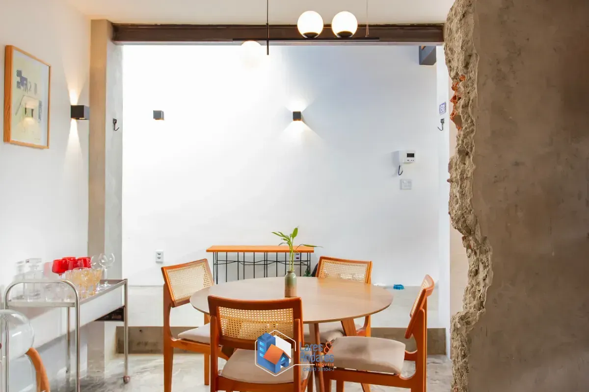 Imagem Casa para venda em Butantã com 2 quartos, sendo 1 suíte, 95m²