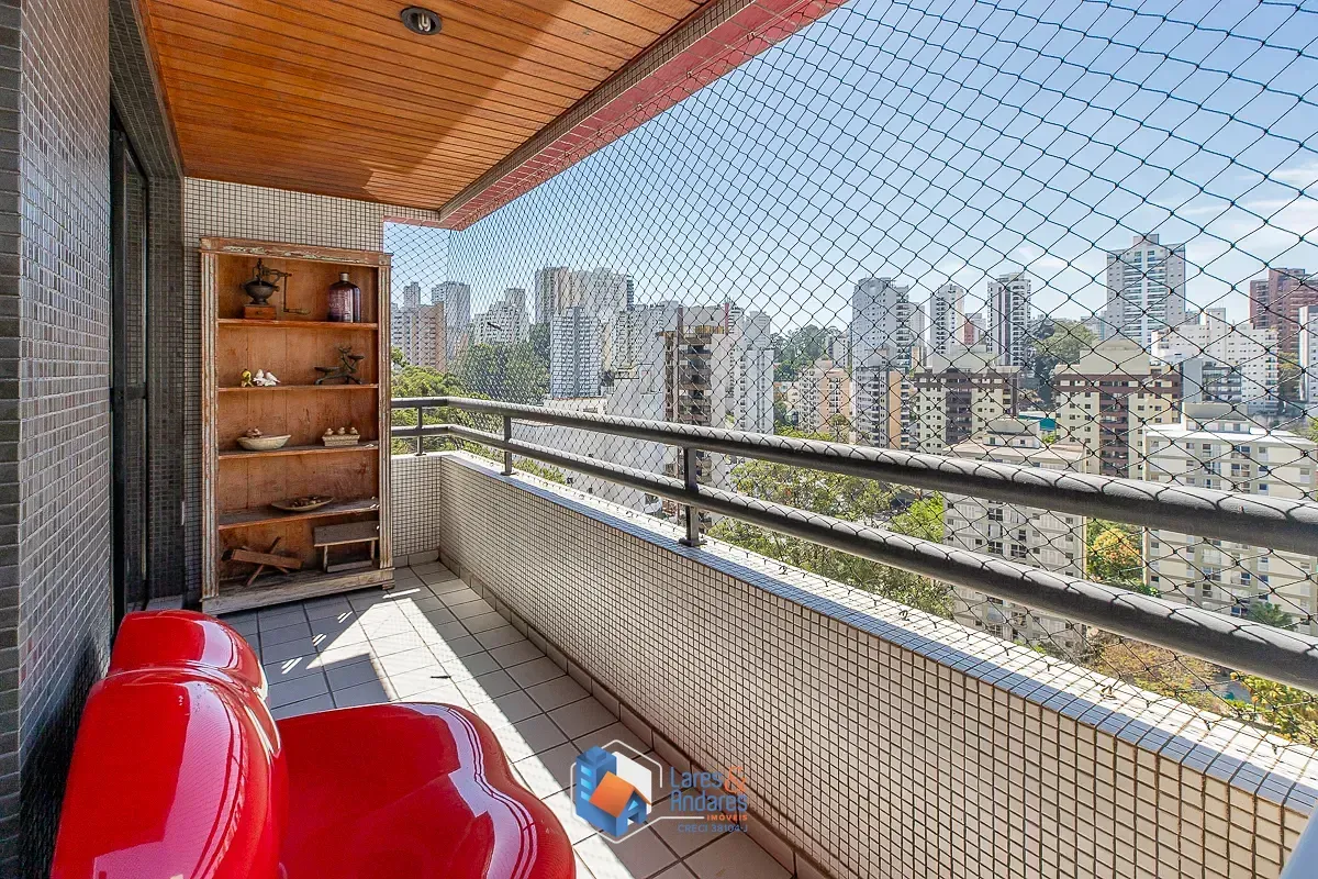 Imagem Duplex para venda em Vila Andrade com 4 quartos, sendo 2 suítes, 233m²