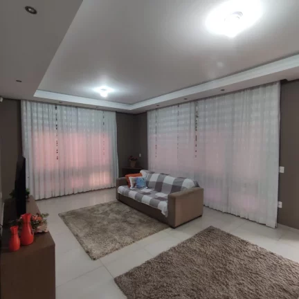 Imagem Residência averbada à venda em Joinville, bairro Floresta.