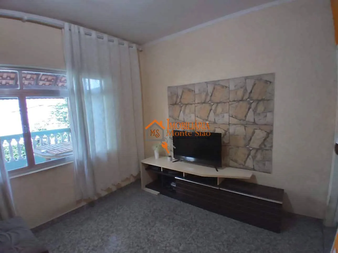 Imagem Casa com 6 dormitórios à venda, 270 m² por R$ 800.000,00 - Jardim Moreira - Guarulhos/SP