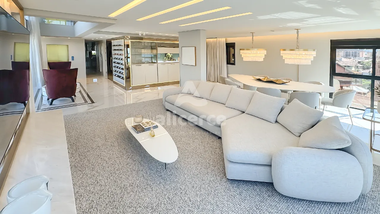 Imagem Apartamento Duplex à venda com 4 quartos 4 suítes, 244,33m² em Jurerê Florianópolis