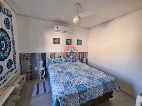 Imagem ESCRITURA DEFINITIVA, CASA A VENDA COM 3 SUÍTES,TODA MOBILIADA EM CONDOMINIO COM PISCINA, SALÃO DE FESTAS PERTO DE TODO COMÉRCIO