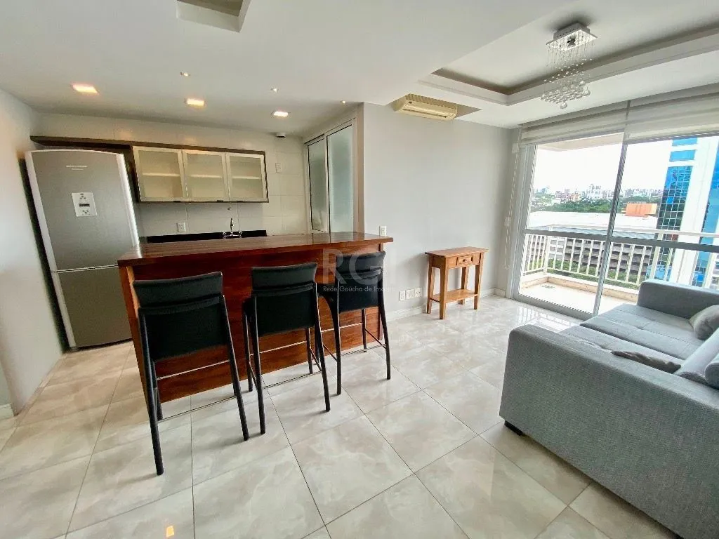Imagem Apartamento Para Comprar no Karpathos com 2 Dormitórios transformado em 1 suite com closet