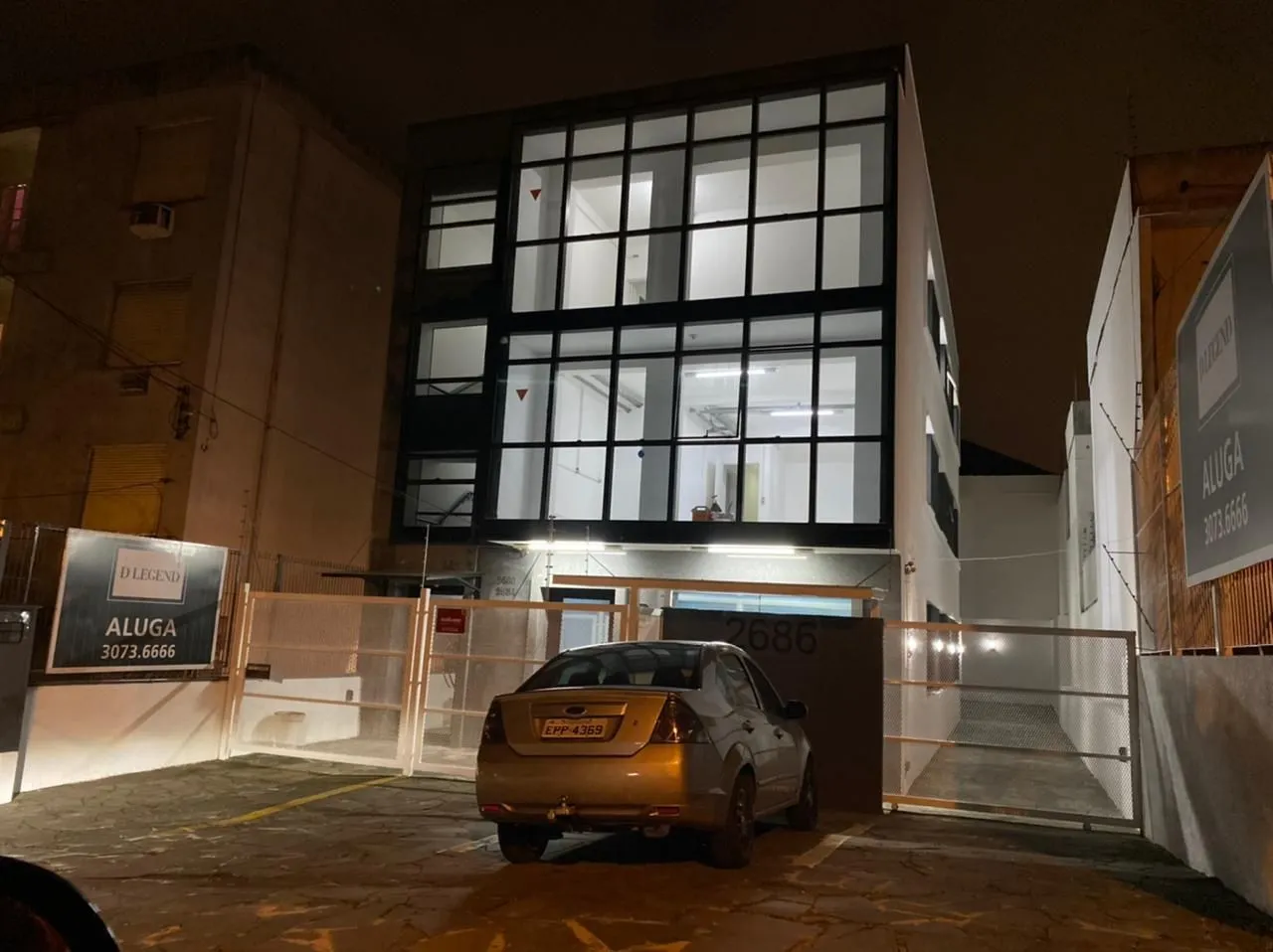 Imagem MÁFFER IMÓVEIS ALUGA - PRÉDIO COMERCIAL HIGIENÓPOLIS Av. Cristóvão Colombo, 2686 - Porto Alegre/RS