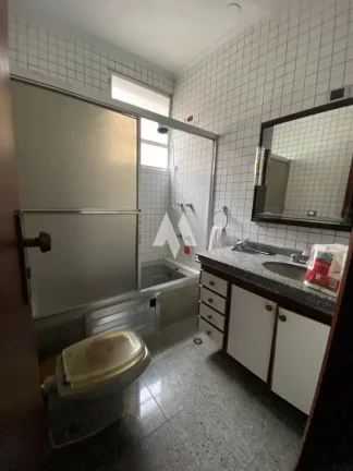 Imagem Apartamento Padrão - 2 dormitórios, 1 suíte, vaga coberta, Vista Mar - José Menino / Santos