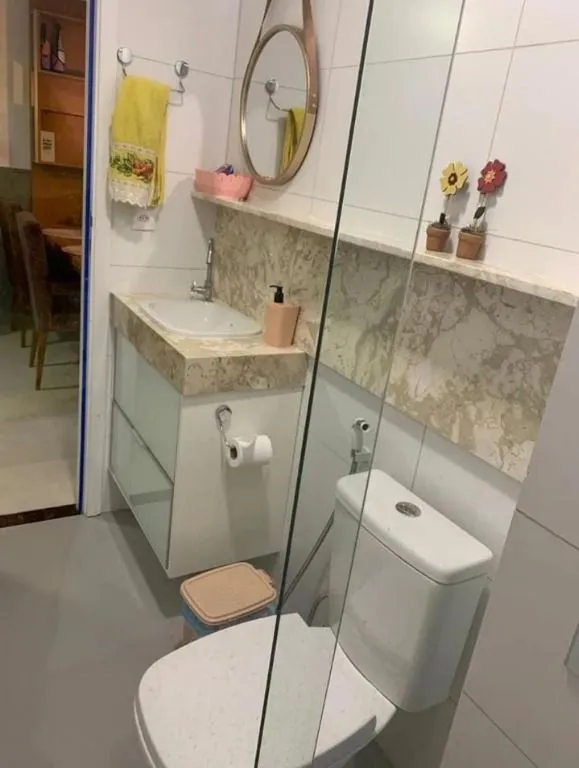 Imagem Apartamento mobiliado em Cabo Branco, 2 quartos sendo 1 suíte, lazer completo, piscina com vista e localização estratégica em João Pessoa.