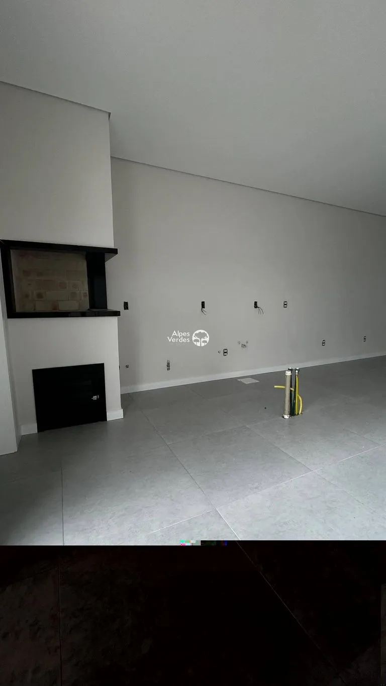 Imagem Vende-se casa de alto padrão em Passo Fundo-3 Quartos-R$1.200.000,00