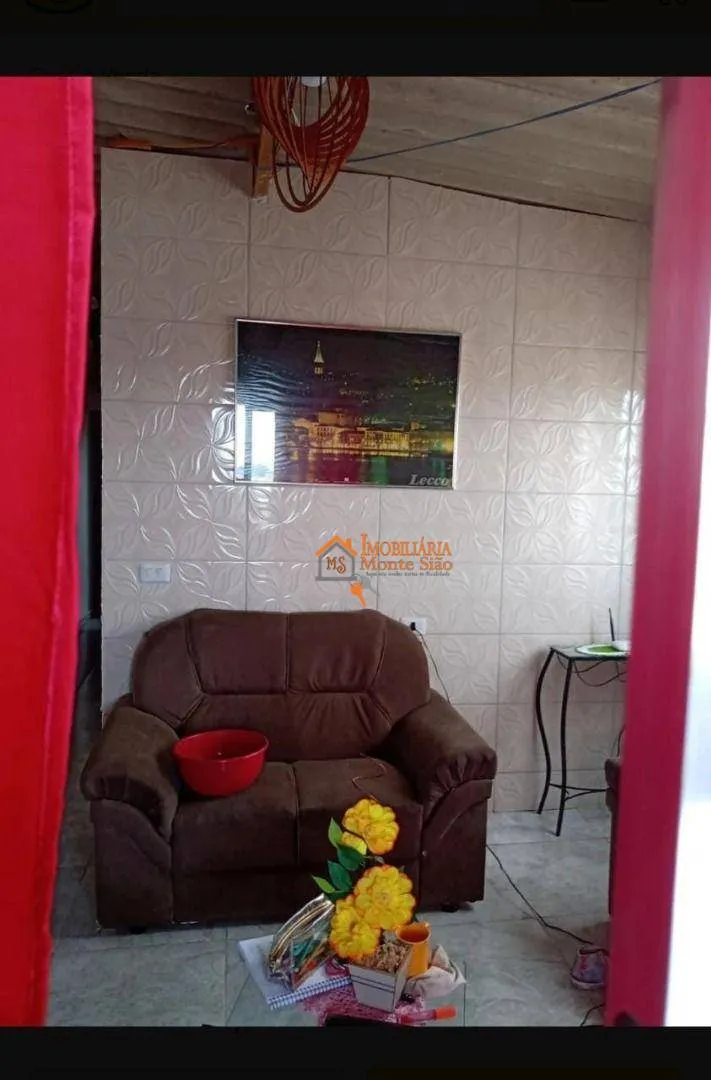 Imagem Casa com 4 dormitórios à venda, 140 m² por R$ 320.000,00 - Jardim dos Pimentas - Guarulhos/SP