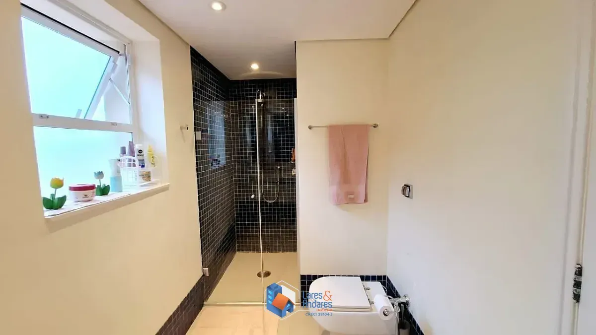 Imagem Casa para venda em Jardim Leonor com 3 quartos, sendo 3 suítes, 442m²