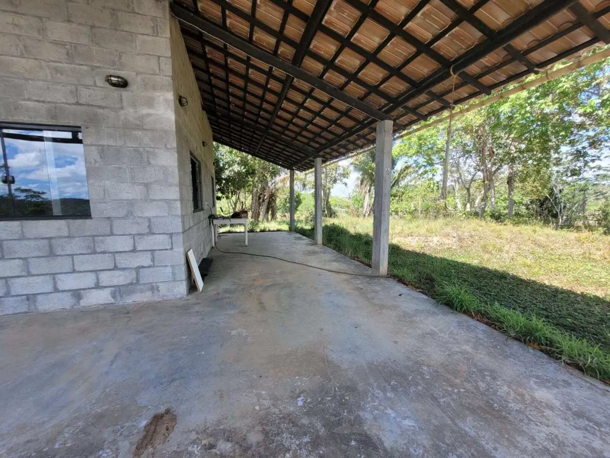 Imagem Sítio à venda em Mata de São João, com 2 quartos, 201m2m2