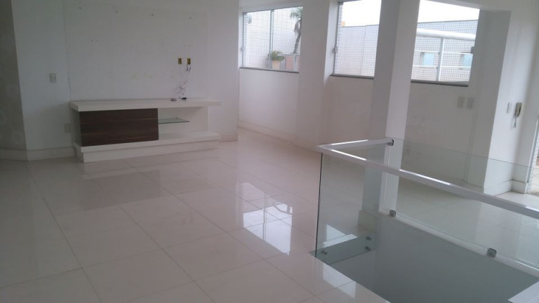 Imagem Cobertura com 3 Quartos à Venda, 180 m² em Michel - Criciúma