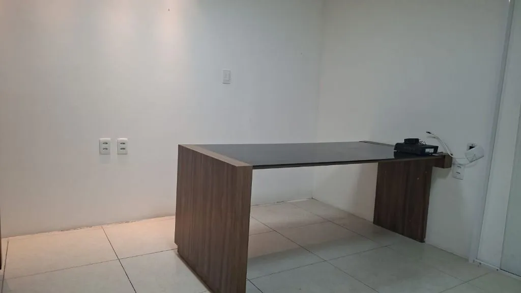 Imagem Sala comercial no Israel Flats com 23 m² na orla de Tambaú, próxima à praia, restaurantes e pontos turísticos de João Pessoa.