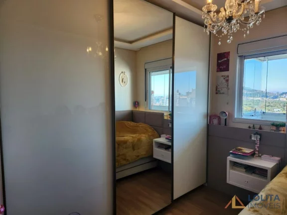 Imagem Apartamento à VENDA, 3 quartos e 3 garagens no Itacorubi, Florianópolis/SC.