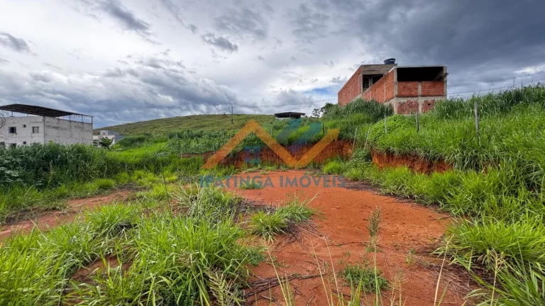Imagem Lote de 240m² no Bairro Cidade Verde!