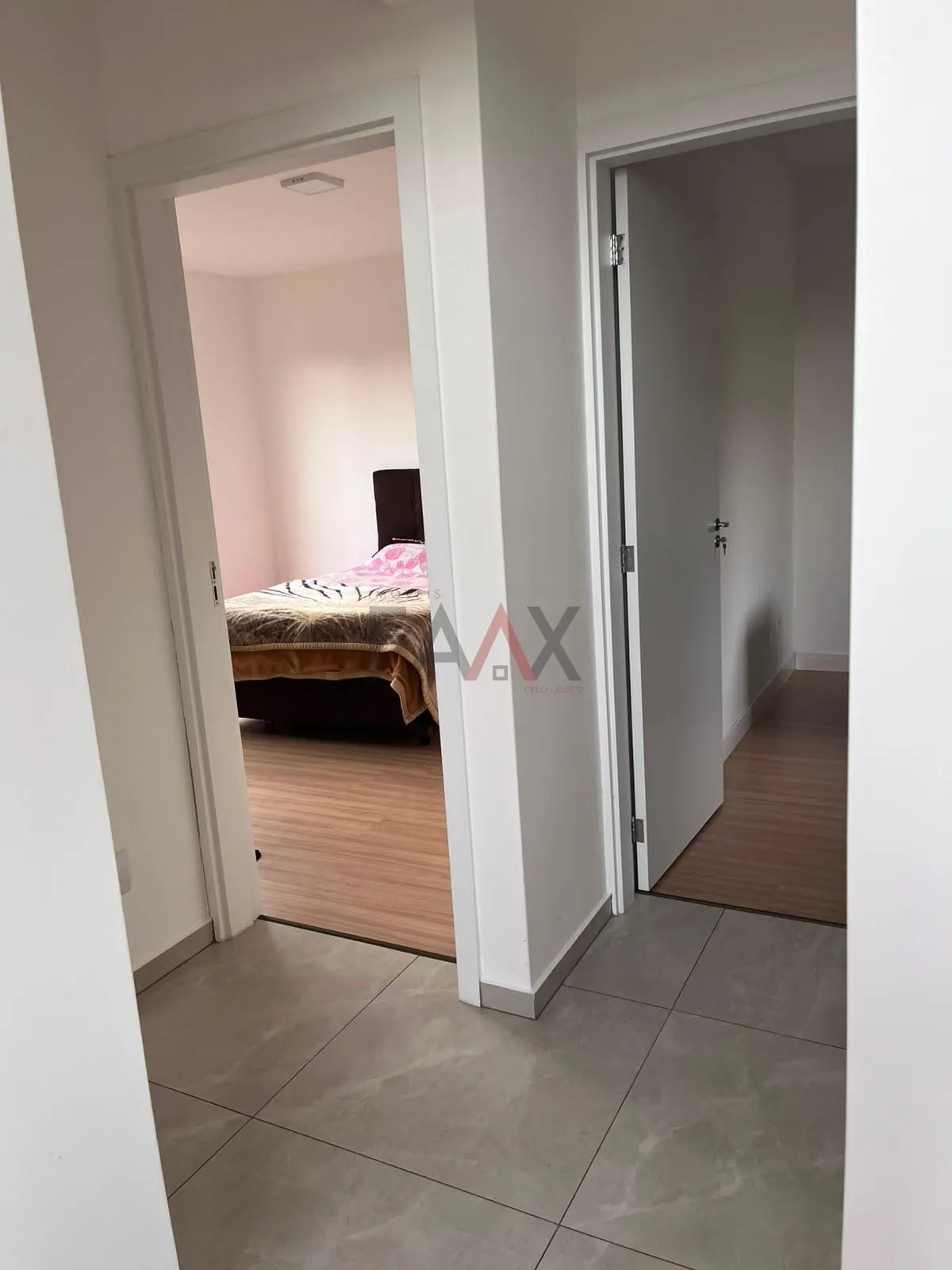 Imagem Casa disponível para Venda de esquina com 97,98m² no Loteamento João Gelinski.