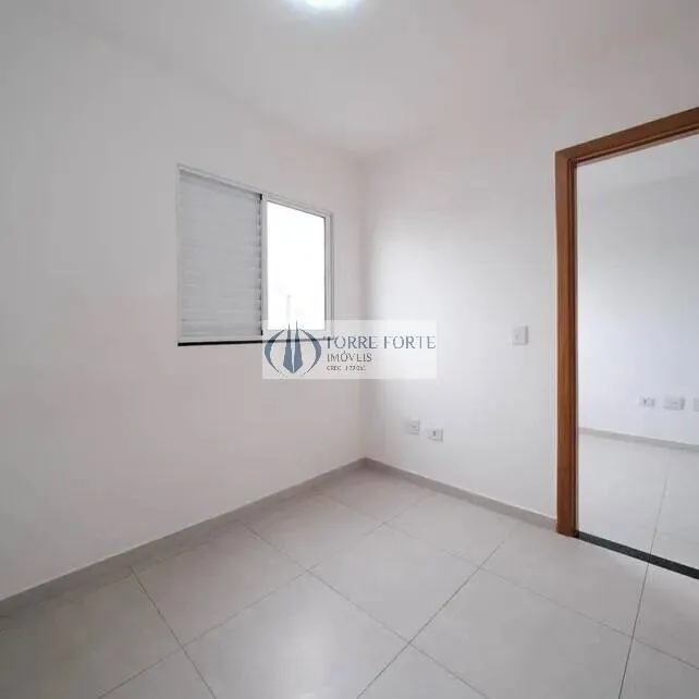 Imagem Apartamento com 1 vaga livre e demarcada, 2 dormitórios, 34m2