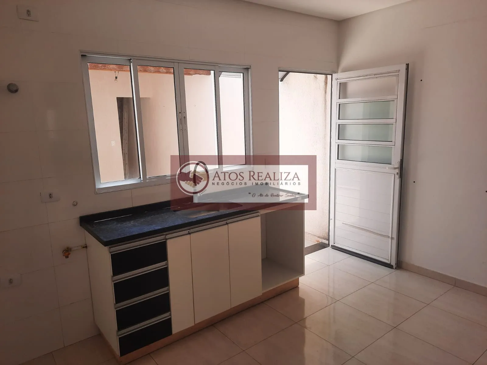 Imagem Casa térrea em Jardim Oriental, São Paulo: 150m², 3 dormitórios, 4 banheiros por R$ 850.000 para venda e locação