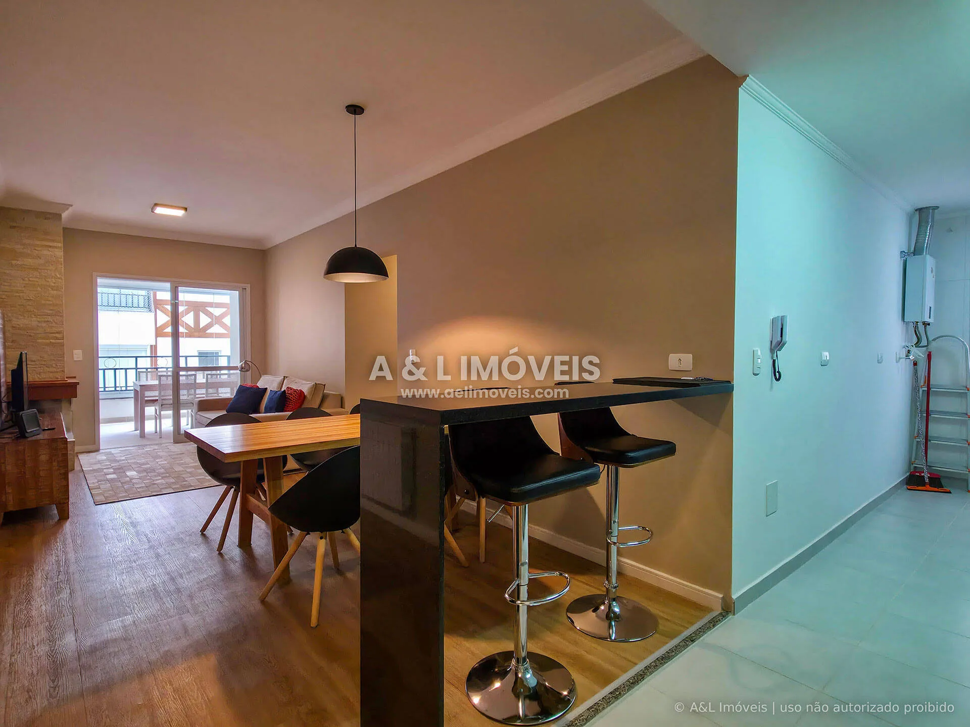 Apartamento 87,75 m² com Calefação - Vila Backer, Campos do Jordão